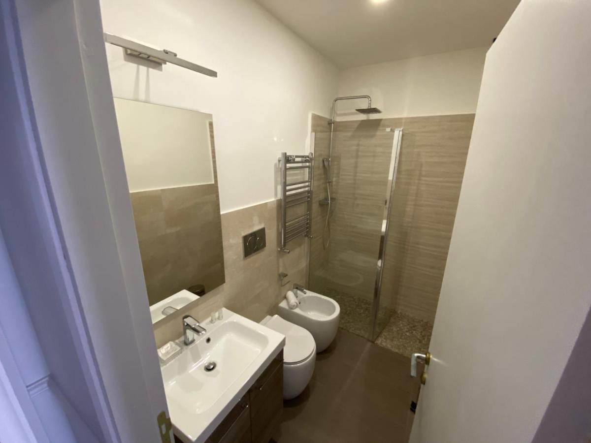 Holidays Suites Navona ローマ エクステリア 写真