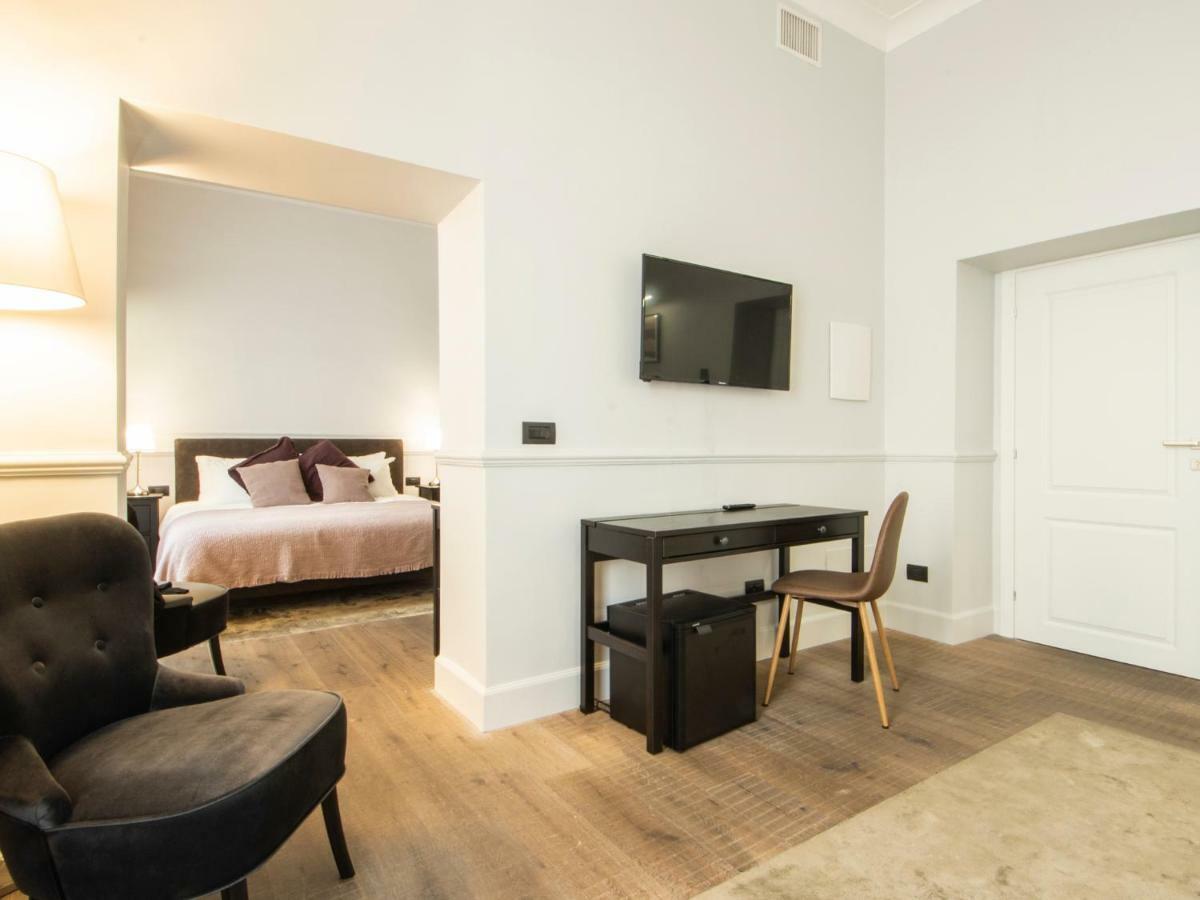 Holidays Suites Navona ローマ エクステリア 写真
