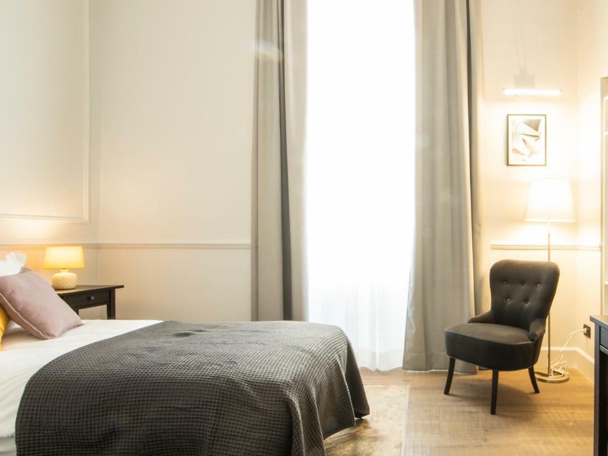 Holidays Suites Navona ローマ エクステリア 写真