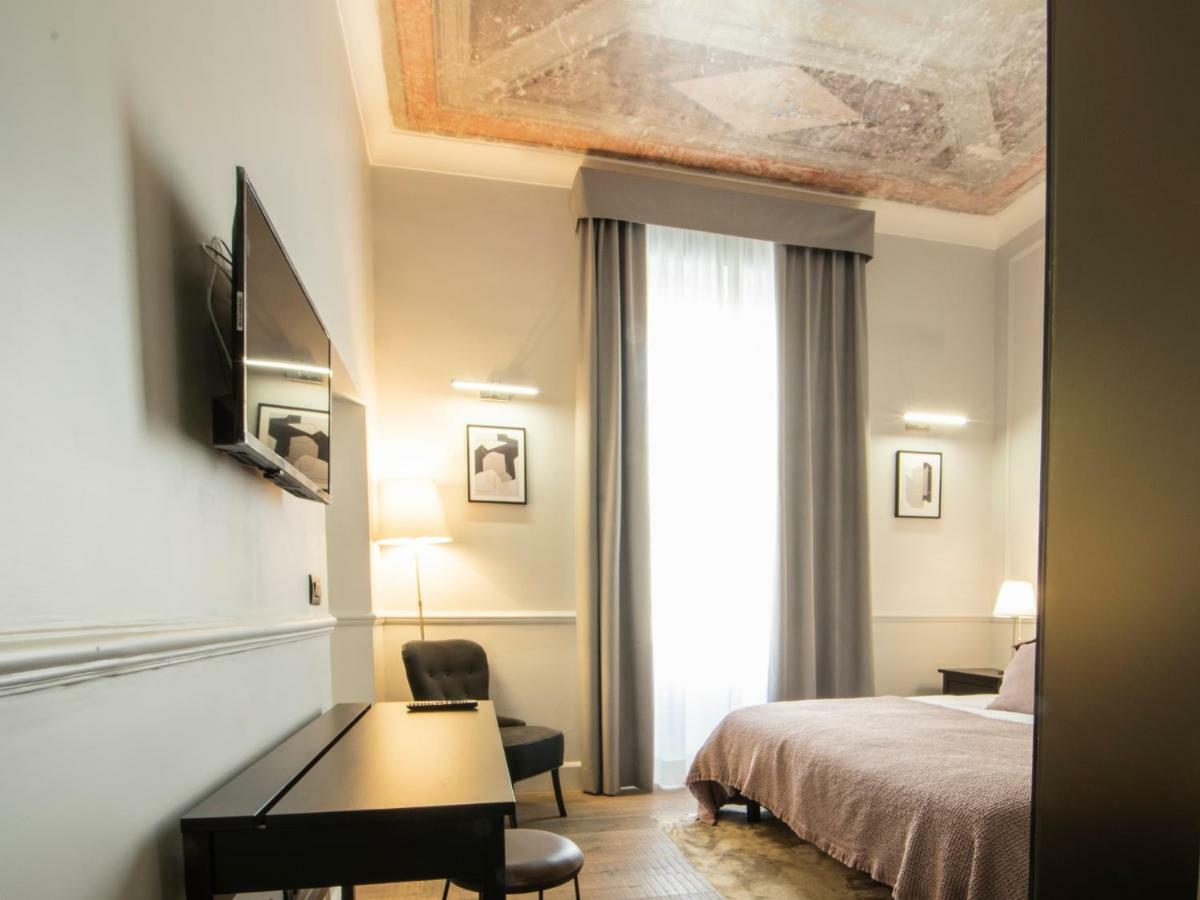 Holidays Suites Navona ローマ エクステリア 写真
